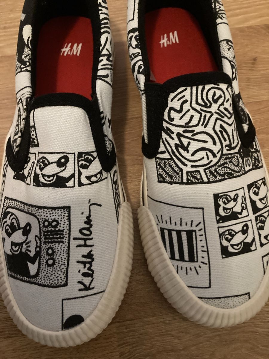 Scarpe da uomo: Slip On Schuhe Mickey Gr. 31 , neu – Nuovo (secondo la descrizione) da Emmenbrücke venduto da JJ_89 1