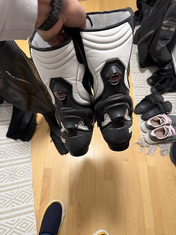 Scarpe da uomo: Motorrad stifel FLM  – Usato da Luzern venduto da Goran.1