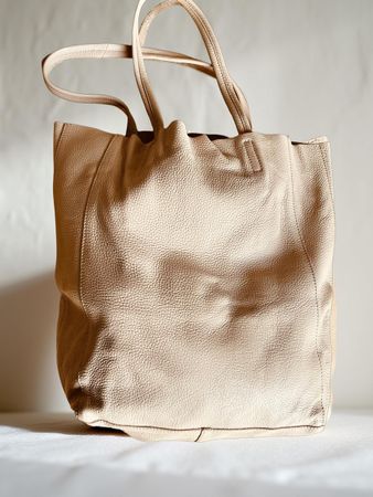Geräumige Echt Ledertasche Marke Maddison
