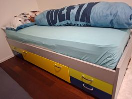 Bett Designe