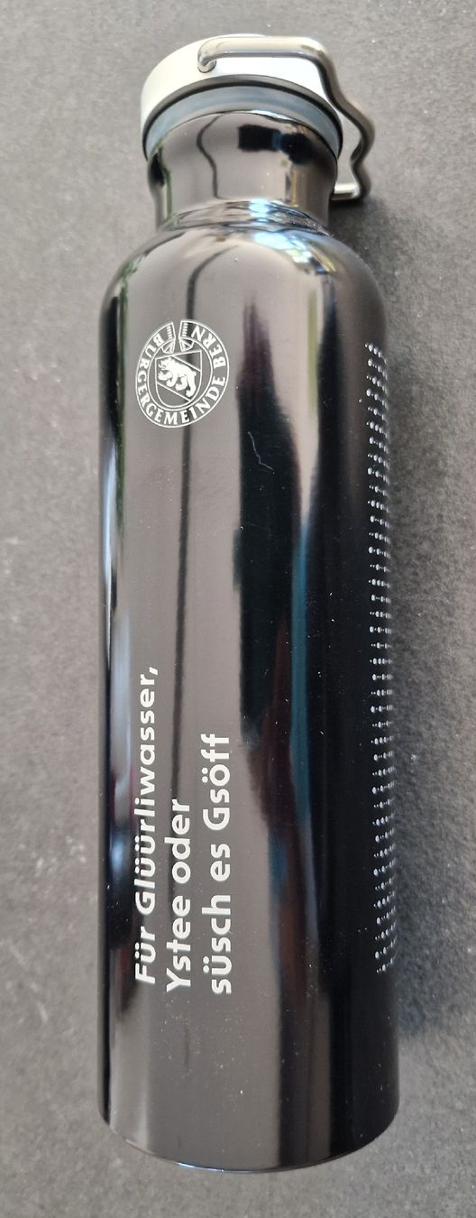 Sigg Gourdes & Thermos: Sigg Trinkflasche – D'occasion à Gasel par sale65
