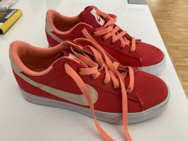 Nike Schuhe, Gr. 39, Top Zustand