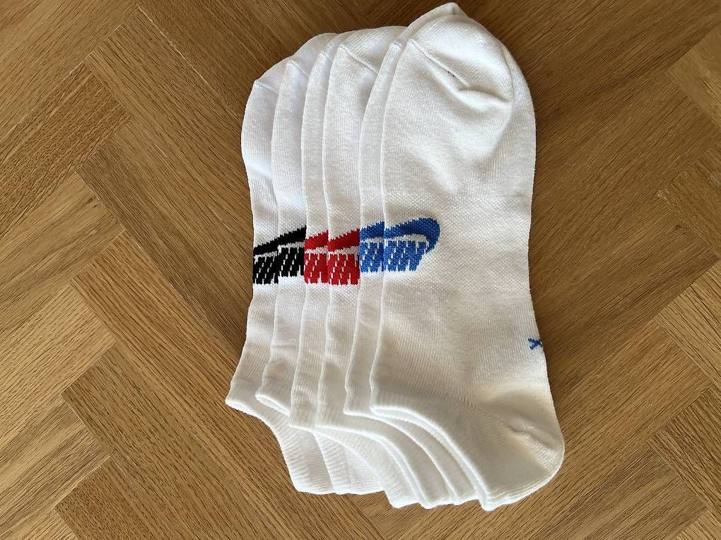 Nike Calze: NIKE Socken - 3 Paar – Nuovo (secondo la descrizione) da Hombrechtikon venduto da Piluu