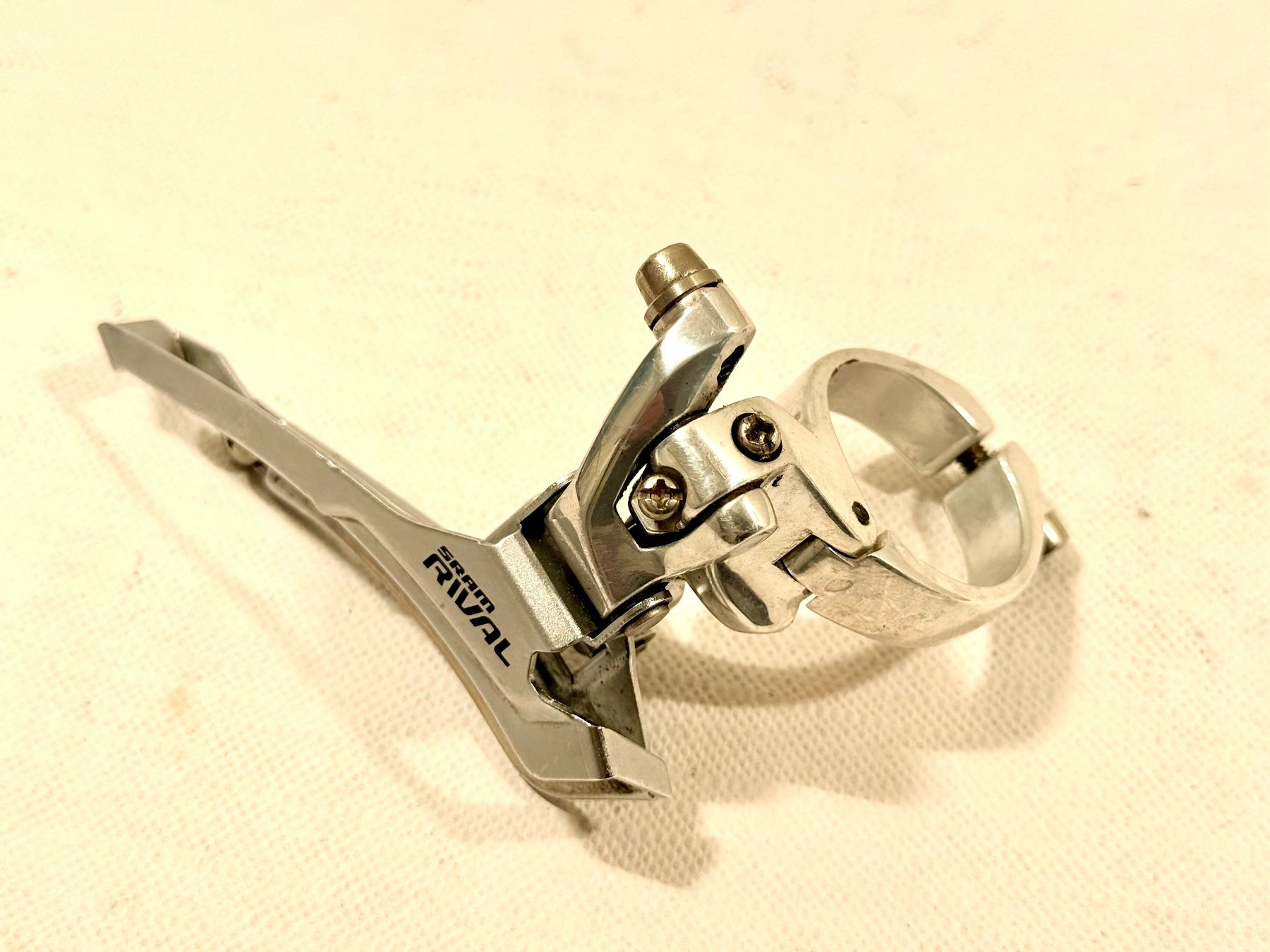 Sram Pezzi di ricambio: SRAM Rival Front Derailleur Umwerfer 35mm Schelle 2603 – Usato da Luzern venduto da bikeandbeltcom 1