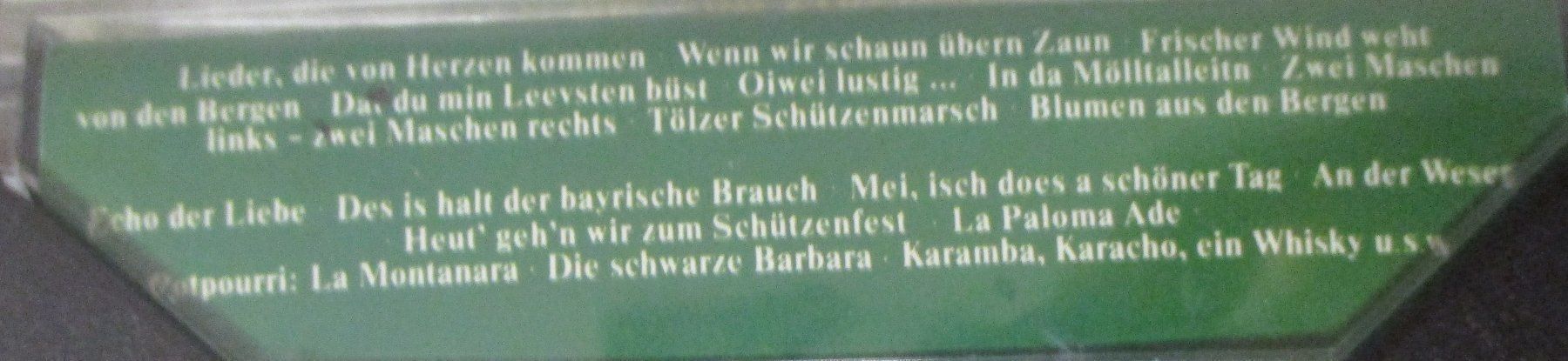 Musicassette: Lieder die von Herzen kommen / Kassette – Nuovo e nell'imballaggio originale da Flumenthal venduto da novbra 1
