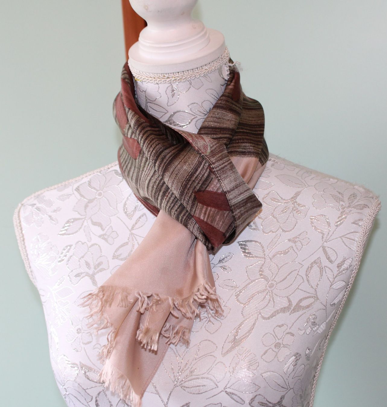 Foulard & Sciarpe: Schal – Usato da Schaan venduto da antikes_und_kurioses 1
