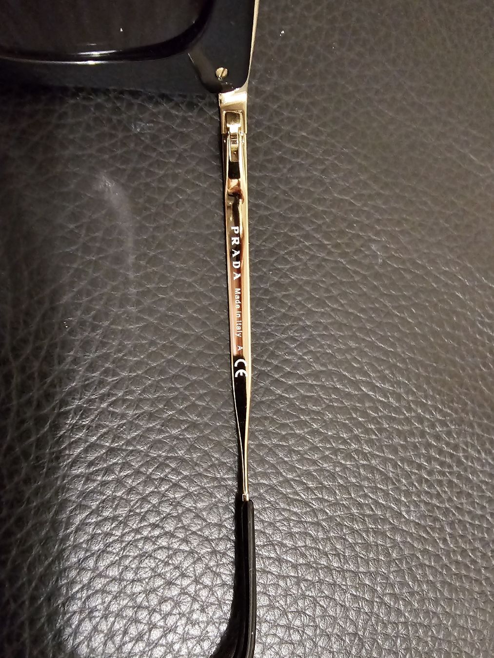 Prada Brillen & Gläser: Original Prada Sonnenbrille – Neu (gemäss Beschreibung) aus Madiswil von stam232 2