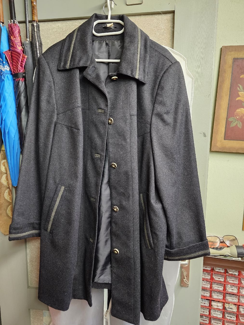 Giacche: Damen Winter Jacke Grösse 50 – Usato da Tägerwilen venduto da rmaerk