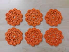6er Set handgemachte Häkel-Untersetzer, orange, neuwertig
