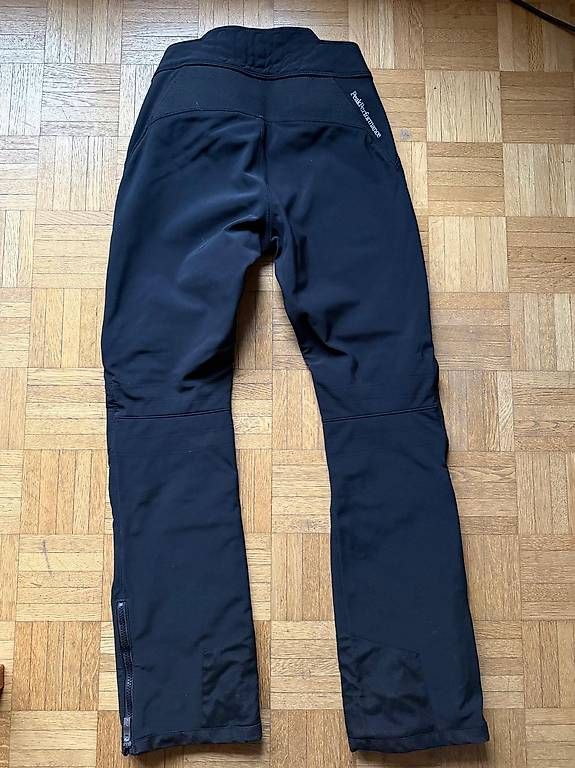 Pantaloni: Neue Peak Performance Damen Skihose – Usato da Rüschlikon venduto da Sanna06 1