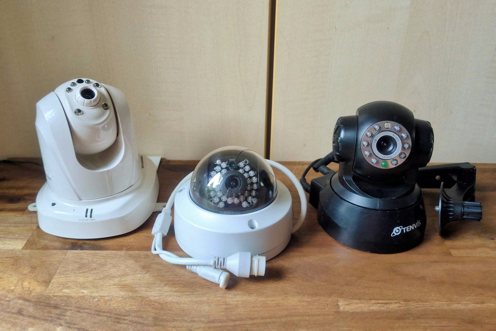 Videocamere: 3x Überwachungskameras Trendnet/Tenvis – Usato da Langenthal venduto da YElektra