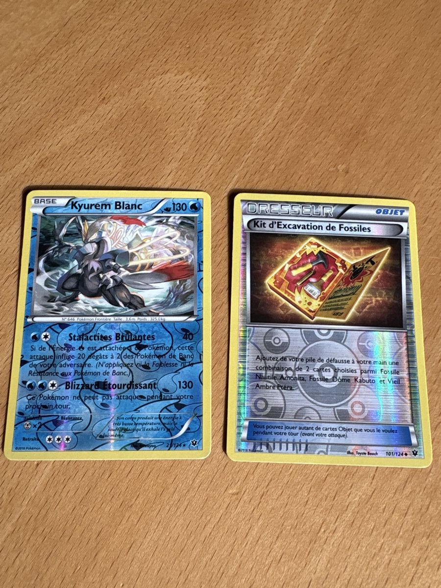 Pokémon Cartes à collectionner: 2 Holo Pokemon Karten – D'occasion à Balsthal par Sven.sch