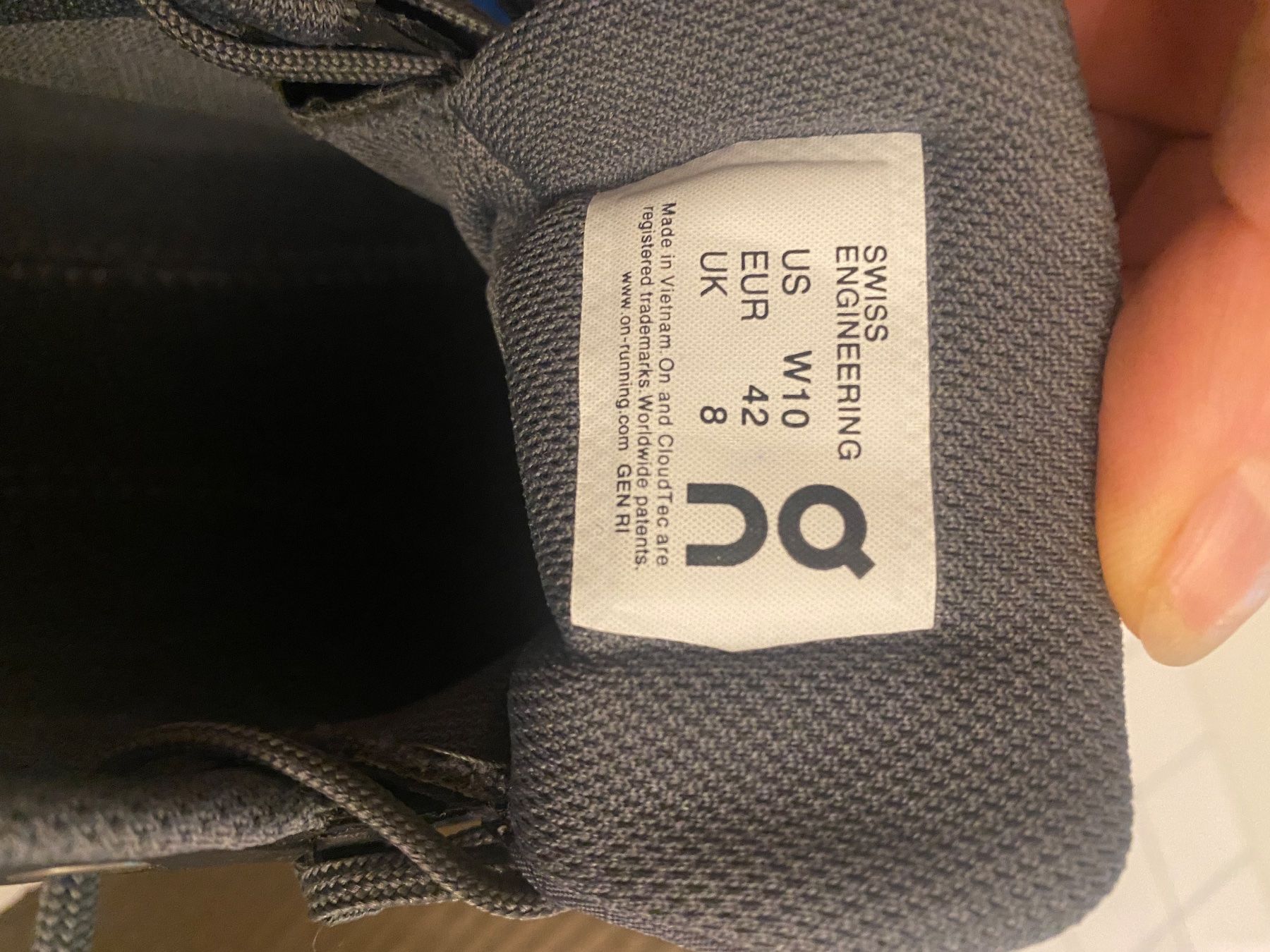 On Scarpe da donna: !NEU! GR 42 ON CLOUDVENTURE waterproof – Nuovo e nell'imballaggio originale da Samstagern venduto da mini22 8