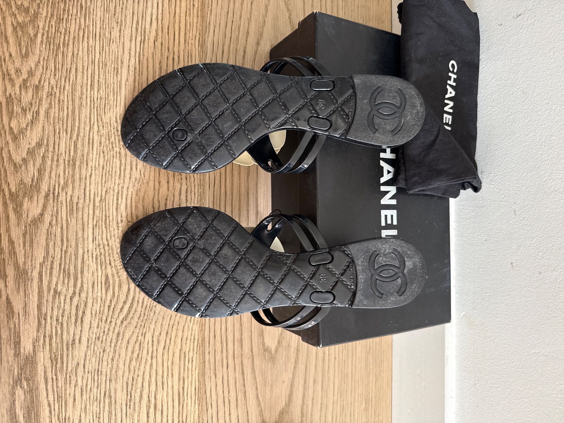 Chanel Scarpe da donna: Chanel Sandals – Usato da Forch venduto da Ciruzzo82 2
