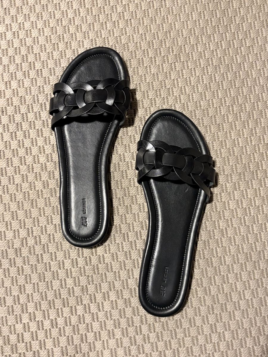 H&M Scarpe da donna: Mules en cuir H&M noir – Nuovo (secondo la descrizione) da Nyon venduto da micasazoo