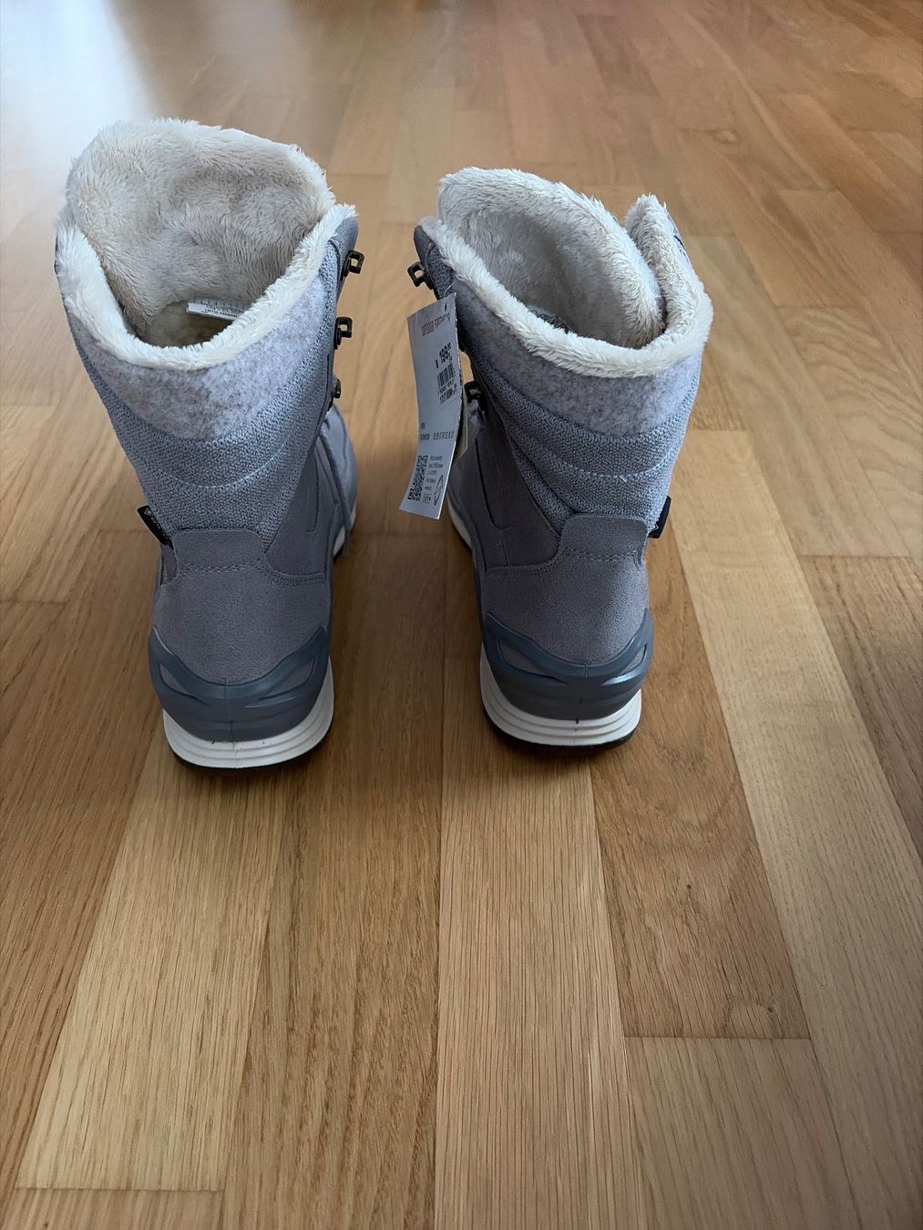 Lowa Scarpe da donna: Winterwanderschuh von Lowa – Nuovo e nell'imballaggio originale da Zürich venduto da Bergwiesen 3