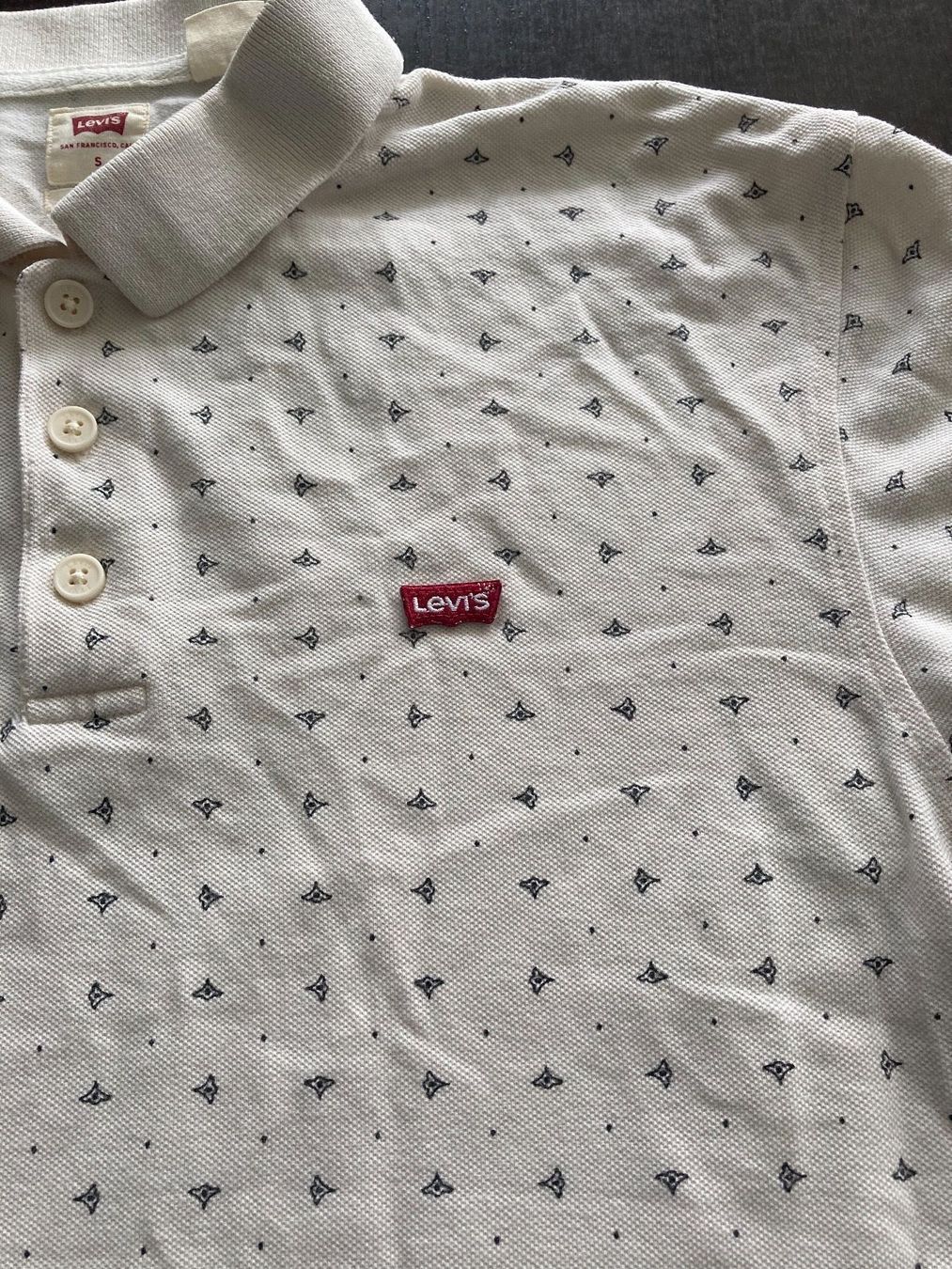 Levi's Chemises, T-shirts & Polos: Polo LEVIS taille 176cm /S – D'occasion à Domdidier par qatar1973 4