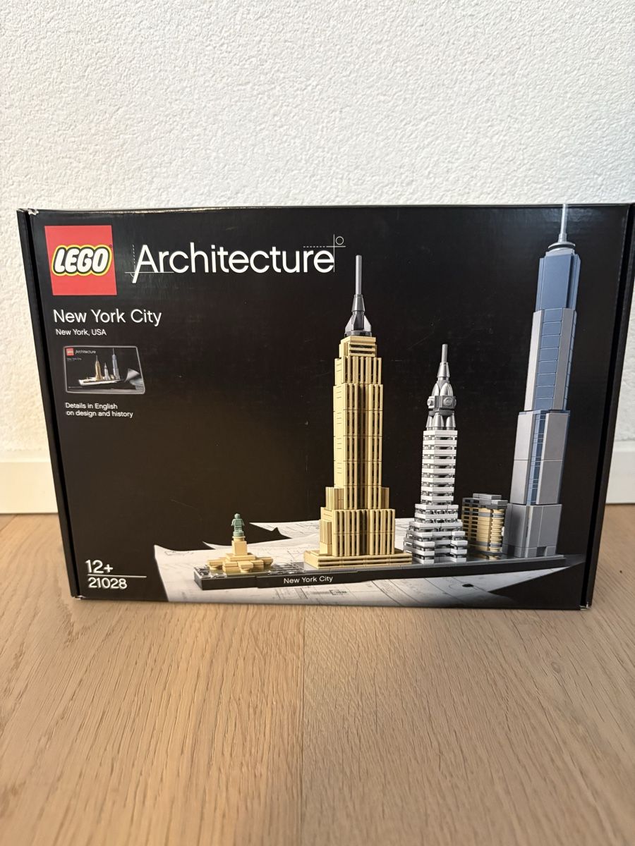 Lego Kit di costruzioni: Lego 21028 New York City – Usato da Wabern venduto da libera82 1