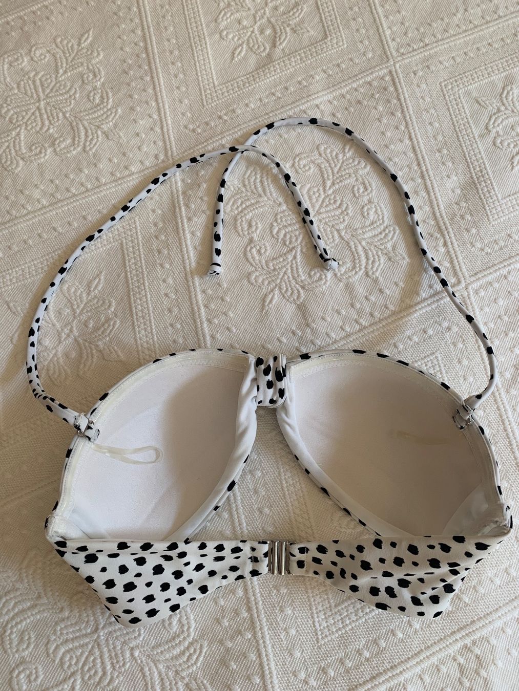 H&M Badekleider & Bikinis: Bikinioberteil / Bandeau – Neu (gemäss Beschreibung) aus Zürich von p_q7q_nichtraucher 2