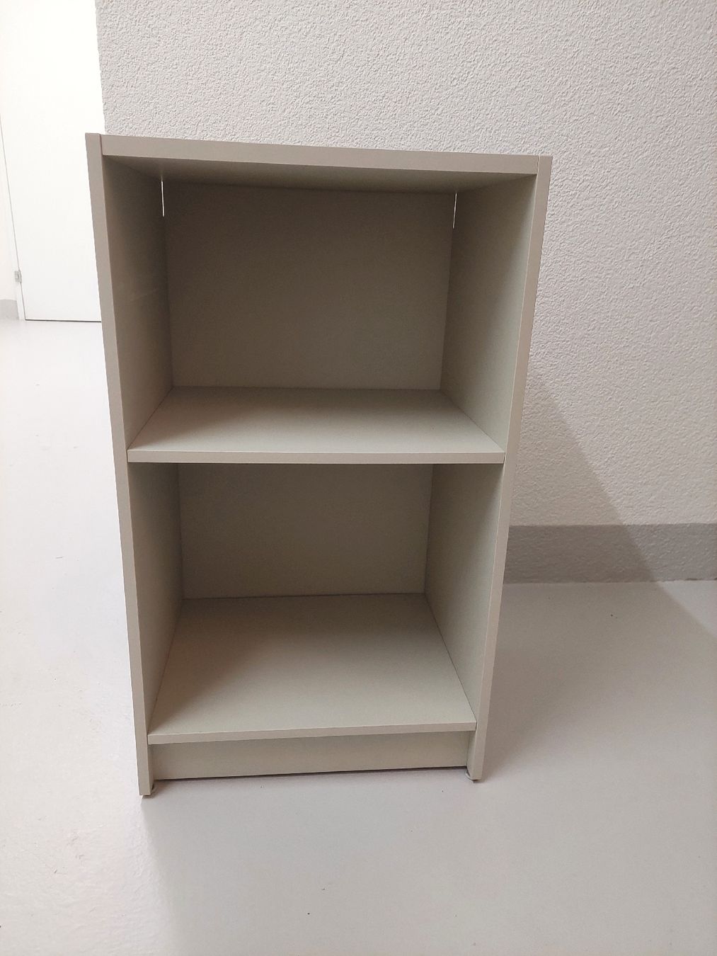 Scaffali: Kleines Ikea Bücherregal  – Usato da Unterengstringen venduto da nll_dw8s