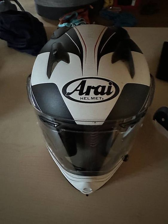 Arai Helm Tour-X4 (Gr.M) (Neu und originalverpackt) in Ettingen für CHF