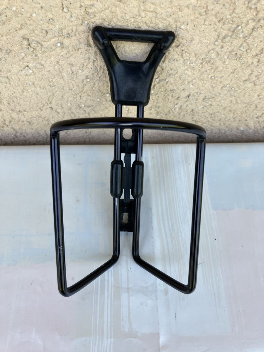 Specialized Pezzi di ricambio: Lot Flaschenhalter/ Bidonhalter – Usato da Trimbach venduto da cendira 7