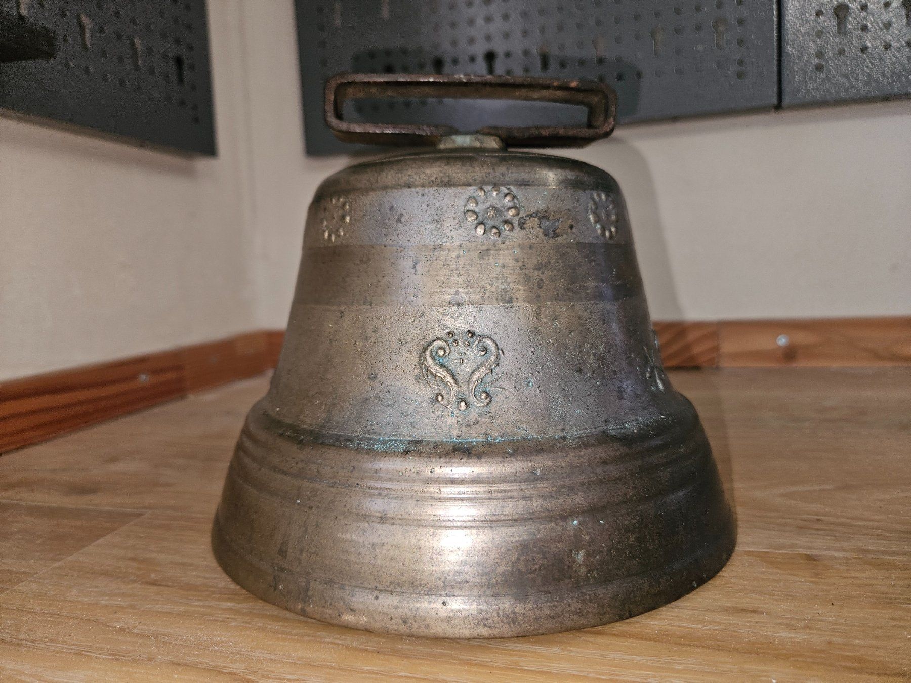 Cloches & sonnailles: Kuhglocke von 1904 – D'occasion à Münchwilen AG par pel_y9jx 3