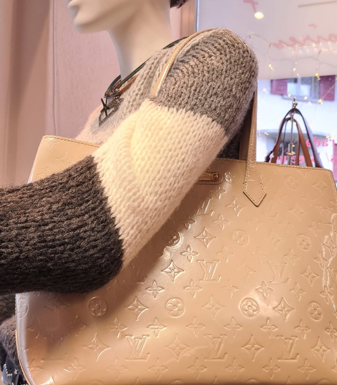 Borse da donna: Louis Vuitton MM Wilshire – Usato da Neuenegg venduto da ilovefashion123