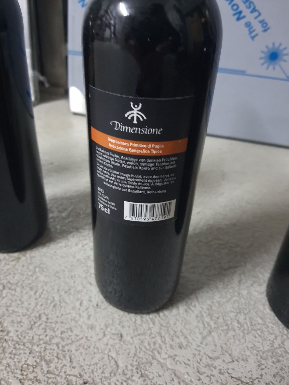 Vino: Dimensione Amabile Rosso 75 cl – Nuovo e nell'imballaggio originale da Flawil venduto da rcnkr 1