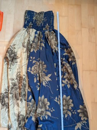 Seidenhose Sommerhose Haremshose Blumenmuster Gr. M/L Neu...