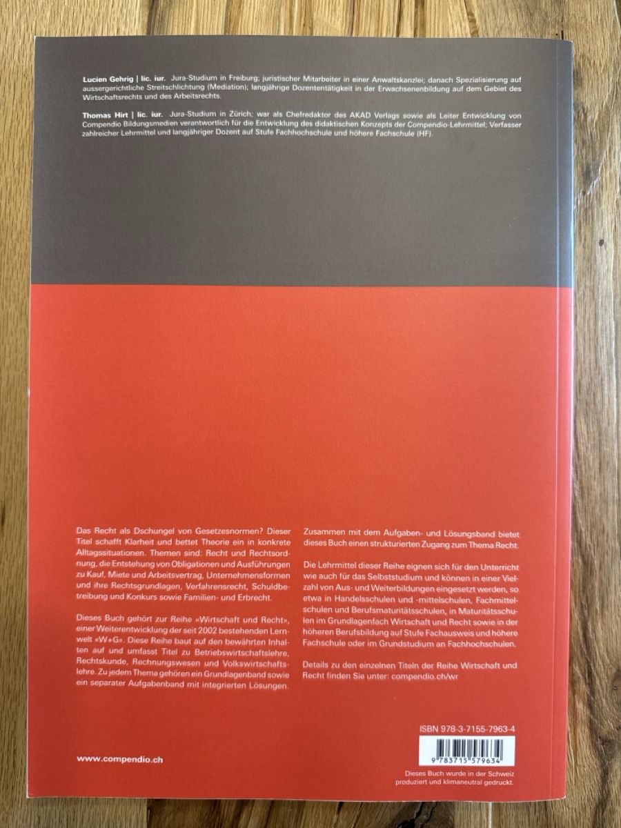Libri: Rechtskunde Grundlagen mit Beispielen Compendio – Usato da Pfäffikon ZH venduto da Fruchtsaft 1