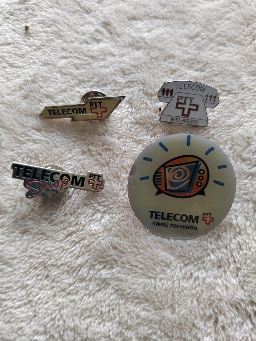 Placchette & Badge: Pin's telecom PTT – Usato da Plagne venduto da gigi204