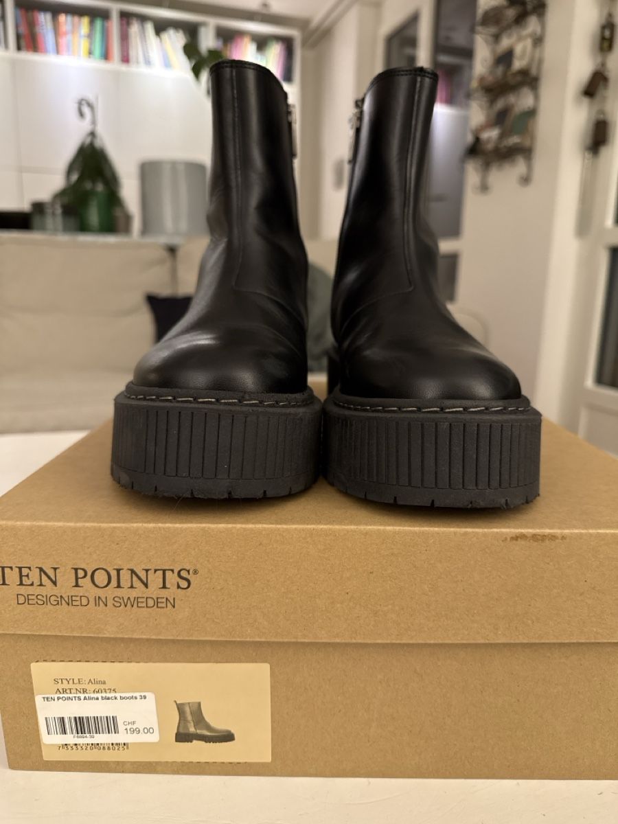 Scarpe da donna: Trendige Herbst-Boots von Ten Points, Gr. 39, Leder – Nuovo (secondo la descrizione) da Winterthur venduto da san_9m2f 4