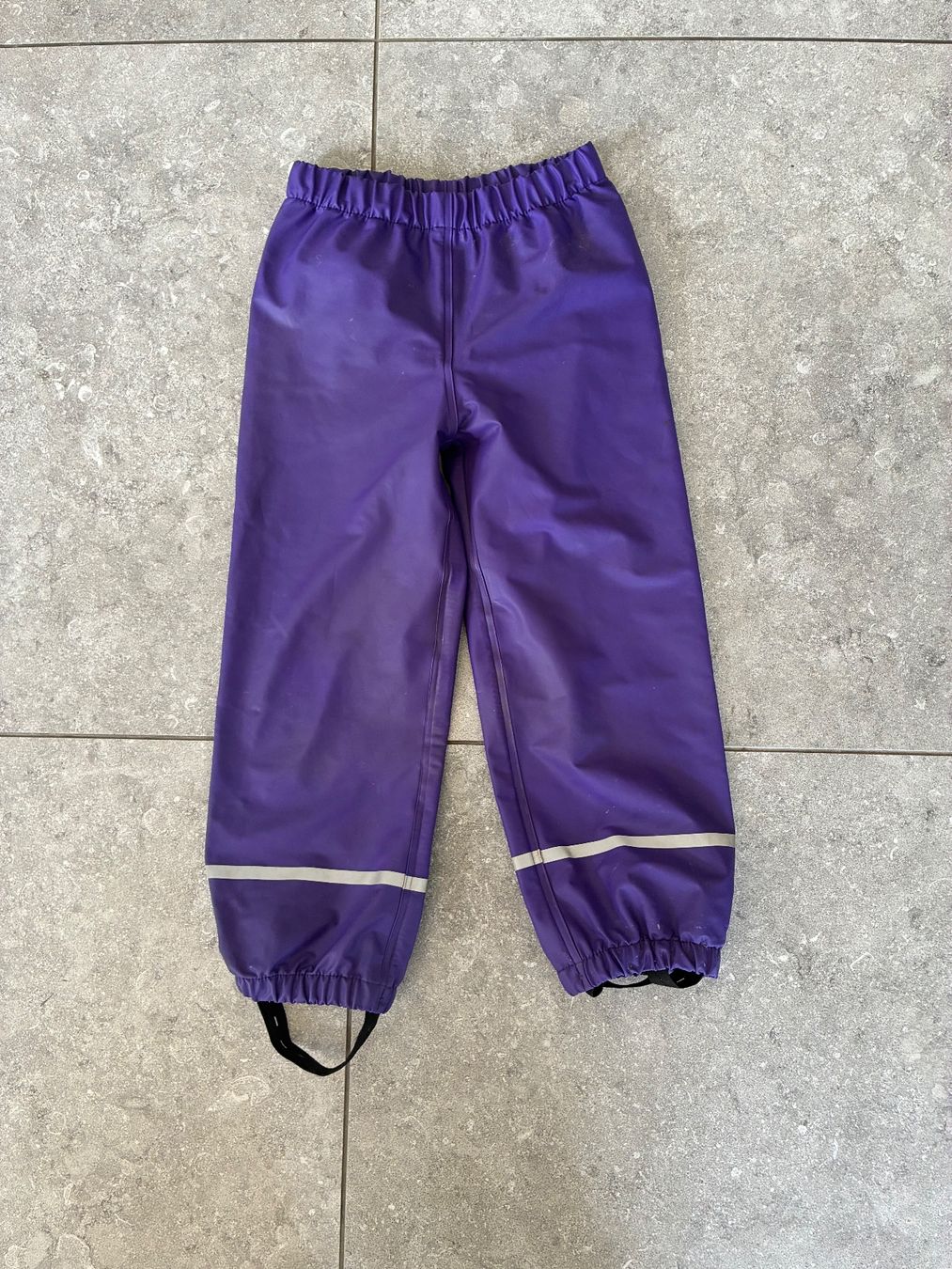 Lego Lotti & Set di vestiti: Lego Wear imperméable rayé, taille 116 – Usato da Confignon venduto da Gd8 2