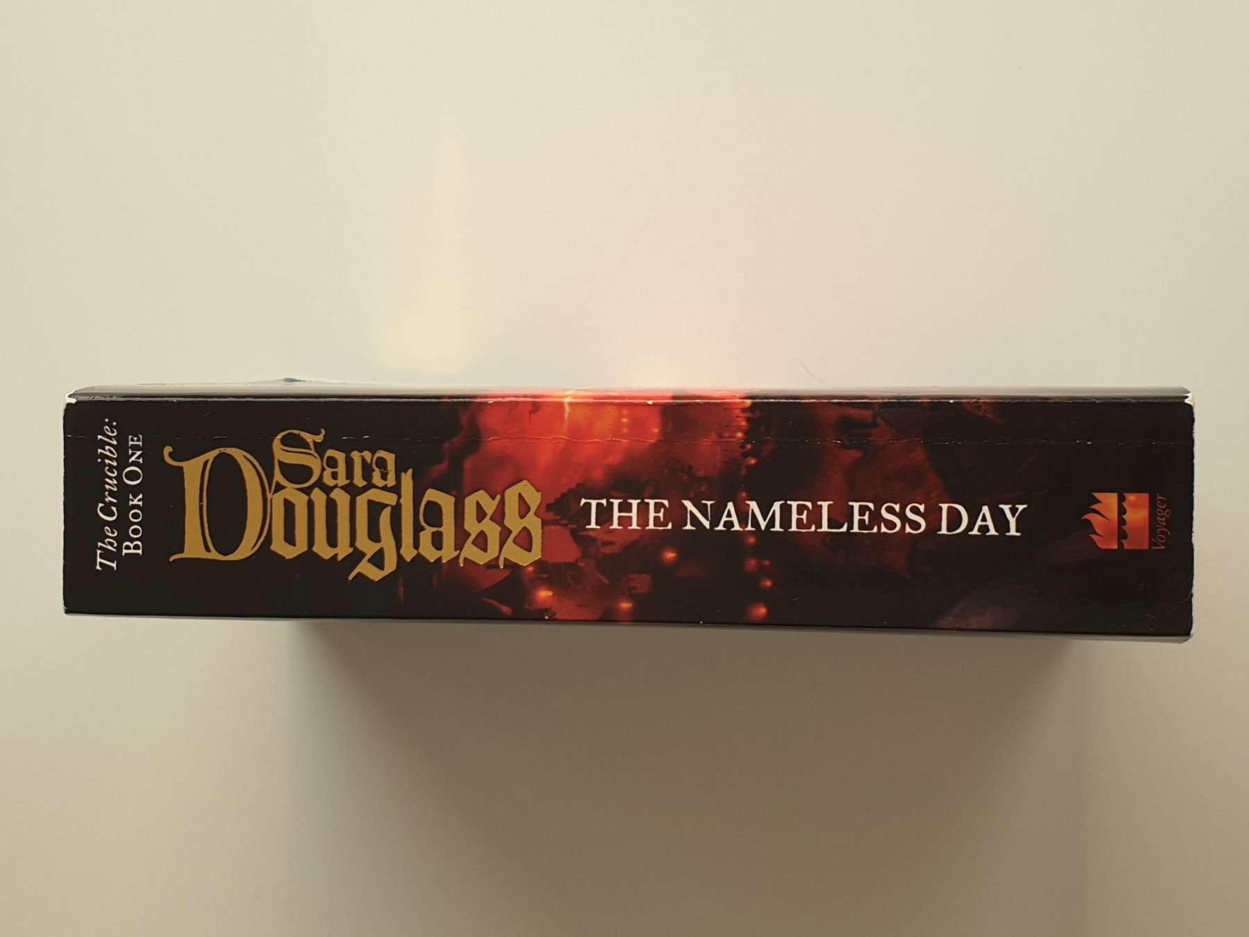 Libri: The Nameless Day - Sara Douglass Buch – Usato da Zürich venduto da pau_y8mv 3