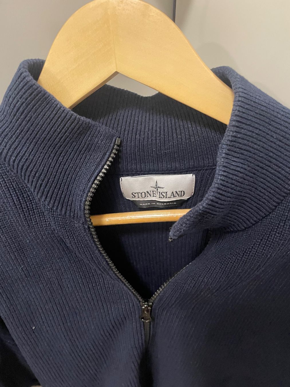 Stone Island Pullover & Sweatshirts: Stone Island Zipper Pullover Navy Gr. M Top – Gebraucht aus Bubikon von mil_qmf9 4