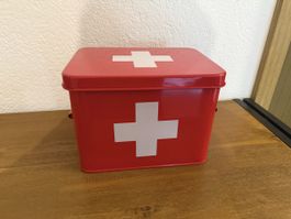 First Aid Erste Hilfe Metal Box Militär wie Neu!!