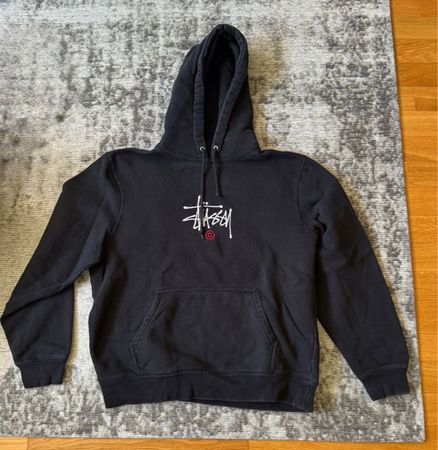 Stüssy Hoodie, Grösse M, Schwarz, Top Zustand für den Winter