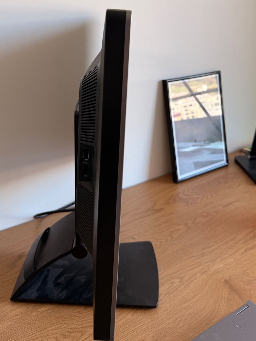 Hewlett Packard Ecrans: HP EliteDisplay E241i – D'occasion à Horw par cur_p5y7 1