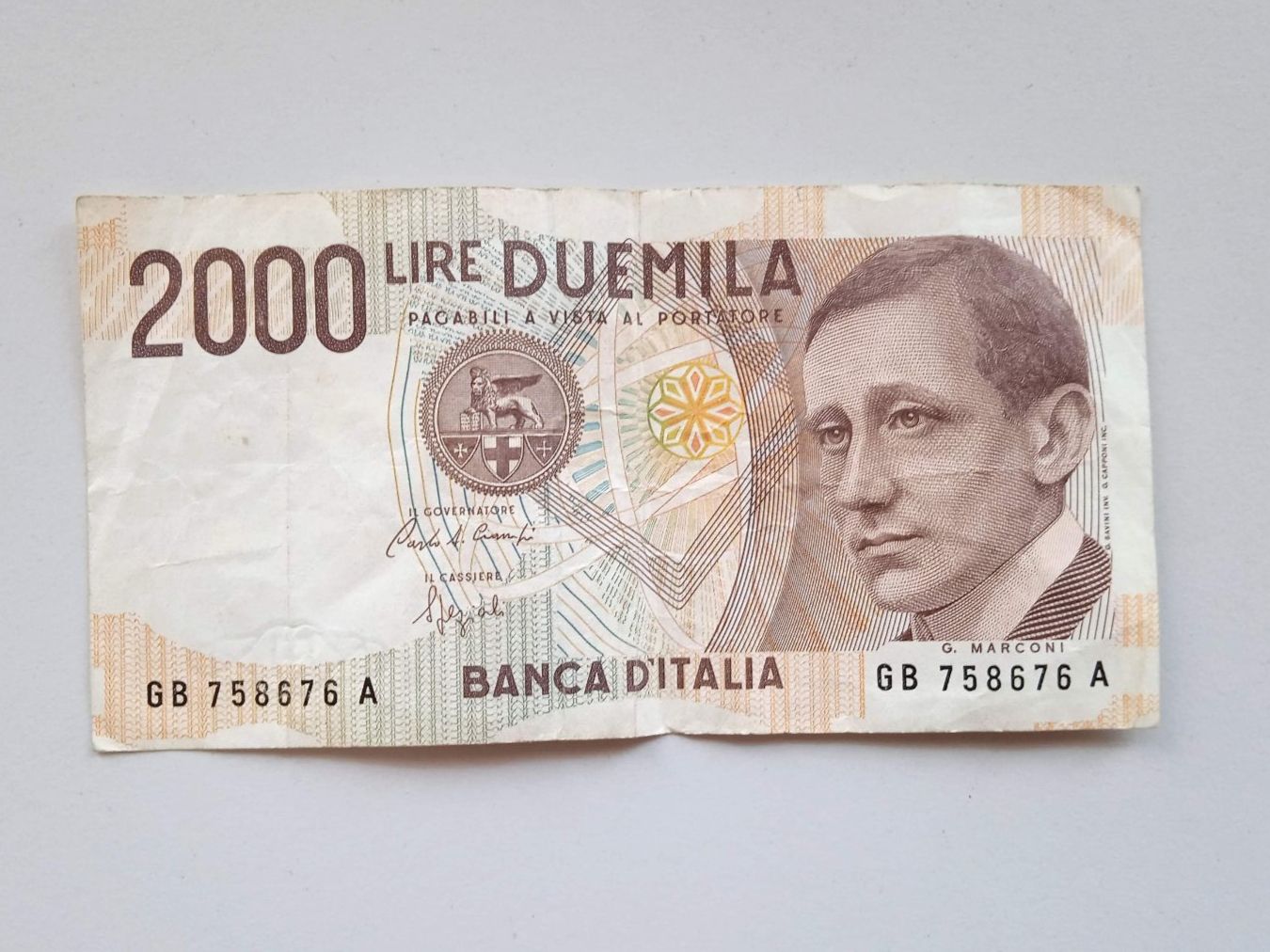 Banconote: Alte italienische 2000 Lire Banknote – Usato da Zollikofen venduto da kom_2ddj