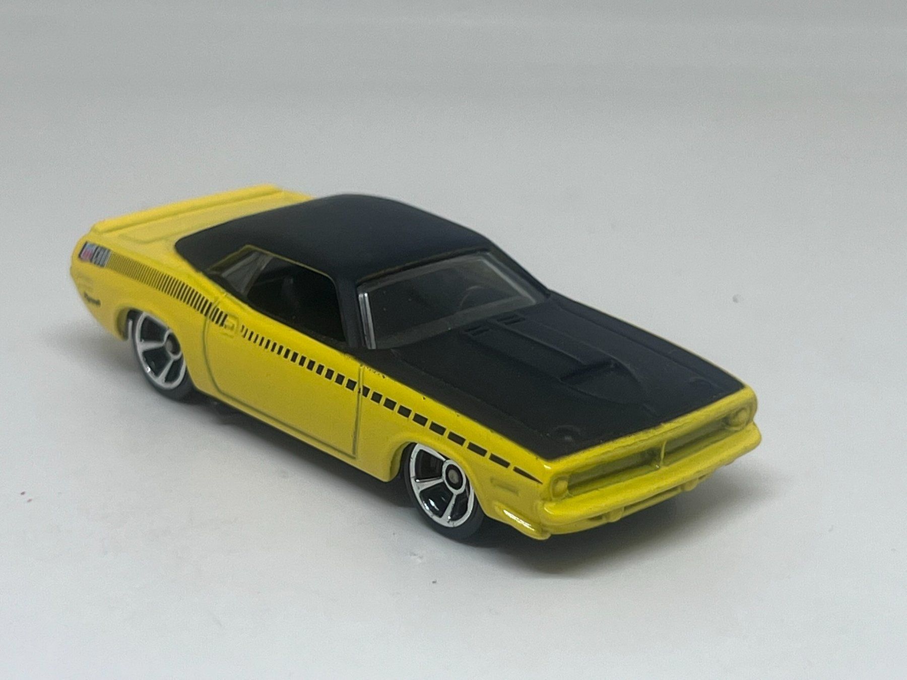 Hot Wheels Modellini d'auto: Hot Wheels '70 Plymouth AAR Cuda – Nuovo (secondo la descrizione) da Wildegg venduto da LaaBoutique