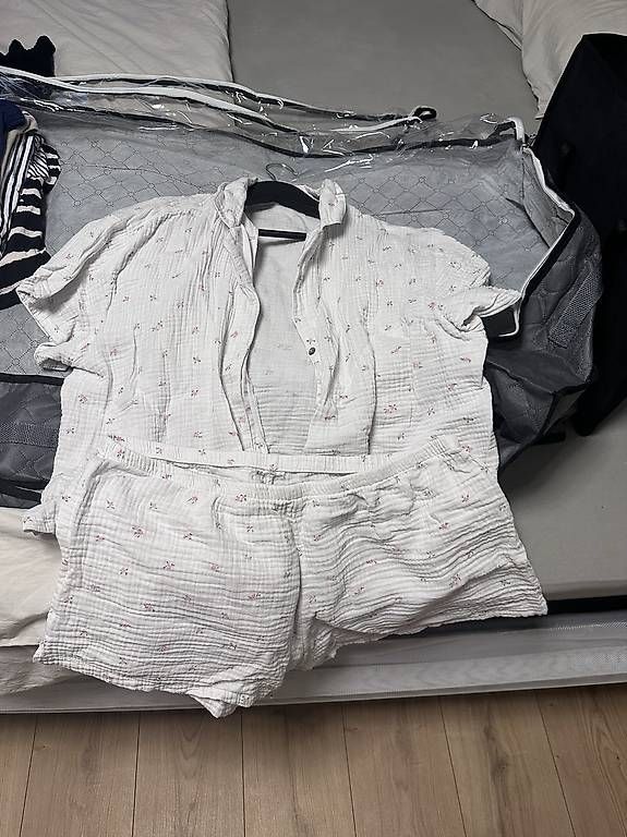 Negligees & Pigiami: 2 Kurze Baumwollpijamas – Usato da Solothurn venduto da lov_mll8 1