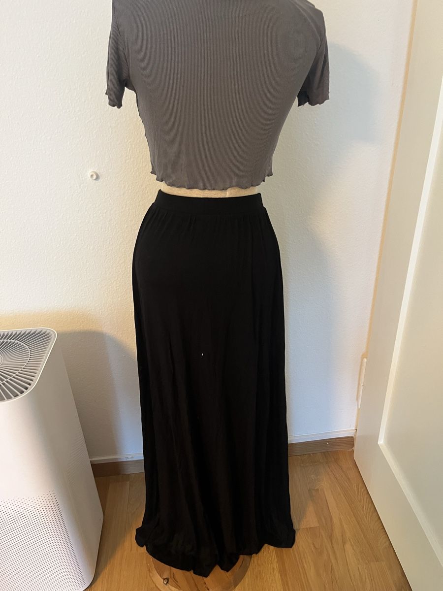 Zalando Röcke: schwarzer Maxi Rock, Grösse S von Zalando – Gebraucht aus Zürich von Brobin 2