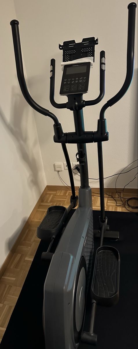 Sportstech Vélos d'appartement: Sportstech CX2 Crosstrainer NEU – Neuf (Voir description) à Winterthur par sam_xt8v 1