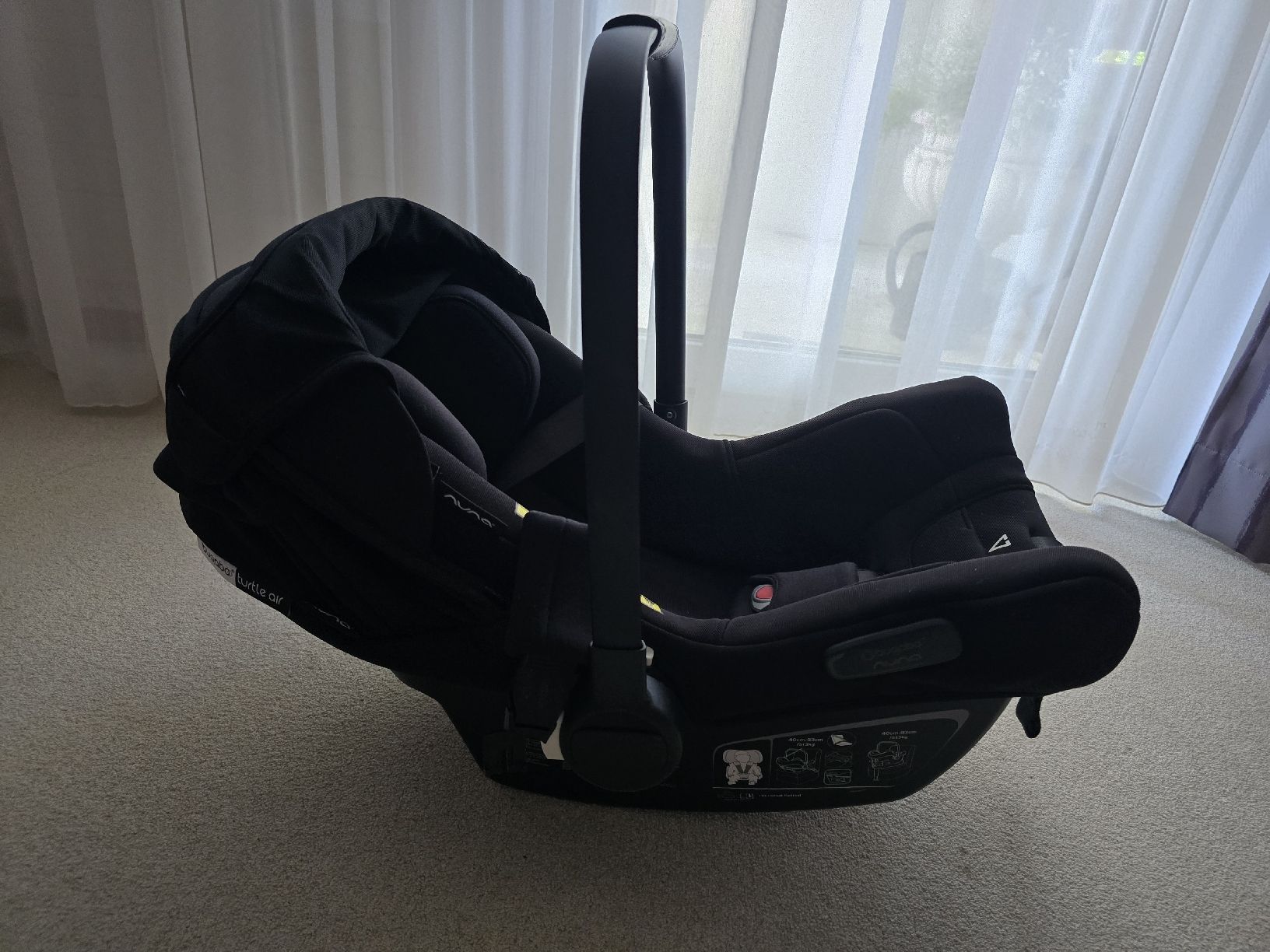 Nuna Seggiolini per auto: Gebrauchte Baby-Schale top Zustand – Usato da Zürich venduto da nav_ack0 1