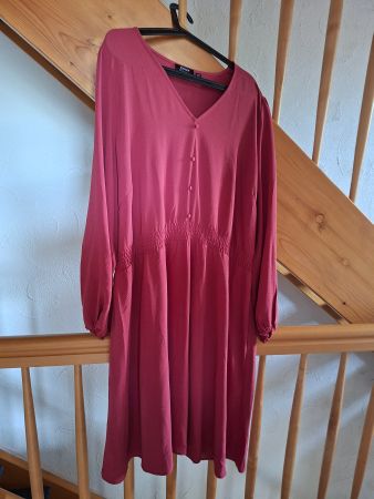 Kleid rot