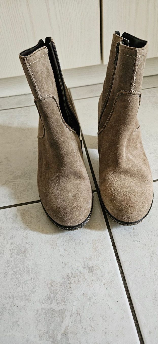Gabor Damenschuhe: Gabor Pumps Gr.37 – Gebraucht aus Volketswil von James2012 2