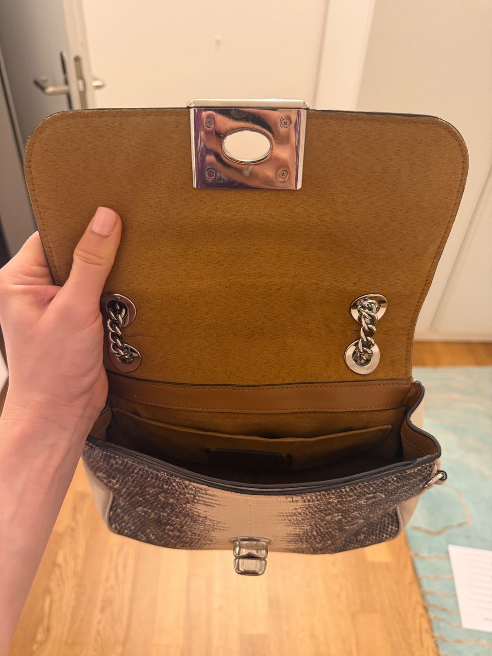 Coach Borse da donna: Coach Handtasche aus Leder – Usato da Wallisellen venduto da val_mtp5 6