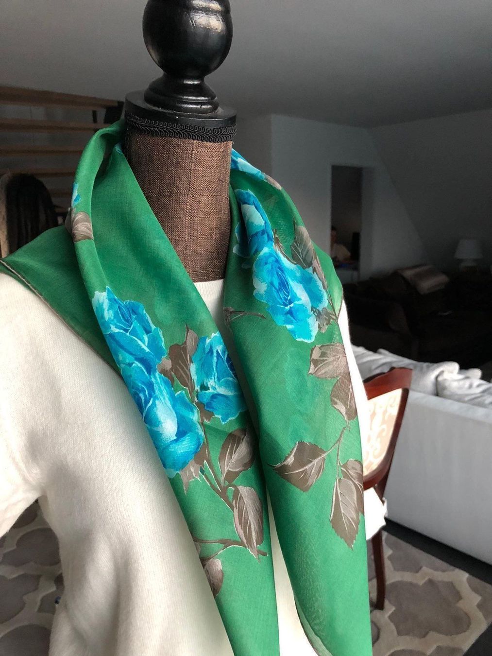 Foulard & Sciarpe: Wunderschön Foulard handrolliert – Nuovo (secondo la descrizione) da Winkel venduto da Glamour4You 1