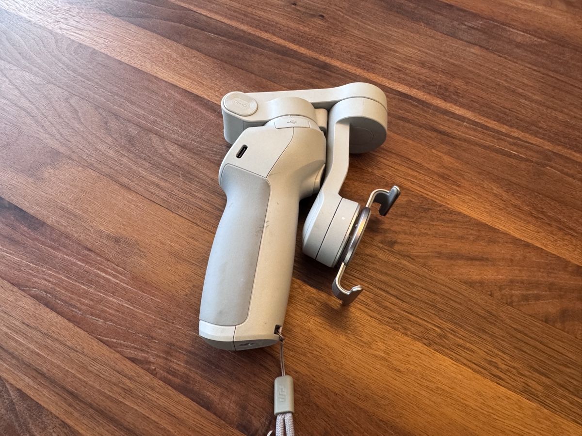 DJI Action Cam: DJI OM 4 Gimbal  – D'occasion à Neftenbach par uhchuber 1